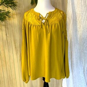 Cure Chartreuse Lace Long Sleeve Blouse, size Large, Smock Shirt, NWOT